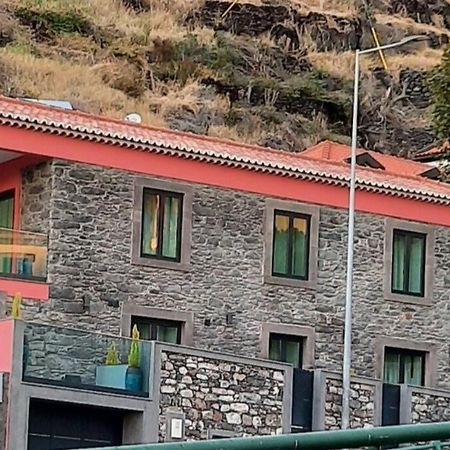 Chale Esmeralda - Charming Studios In Calheta Beach 외부 사진