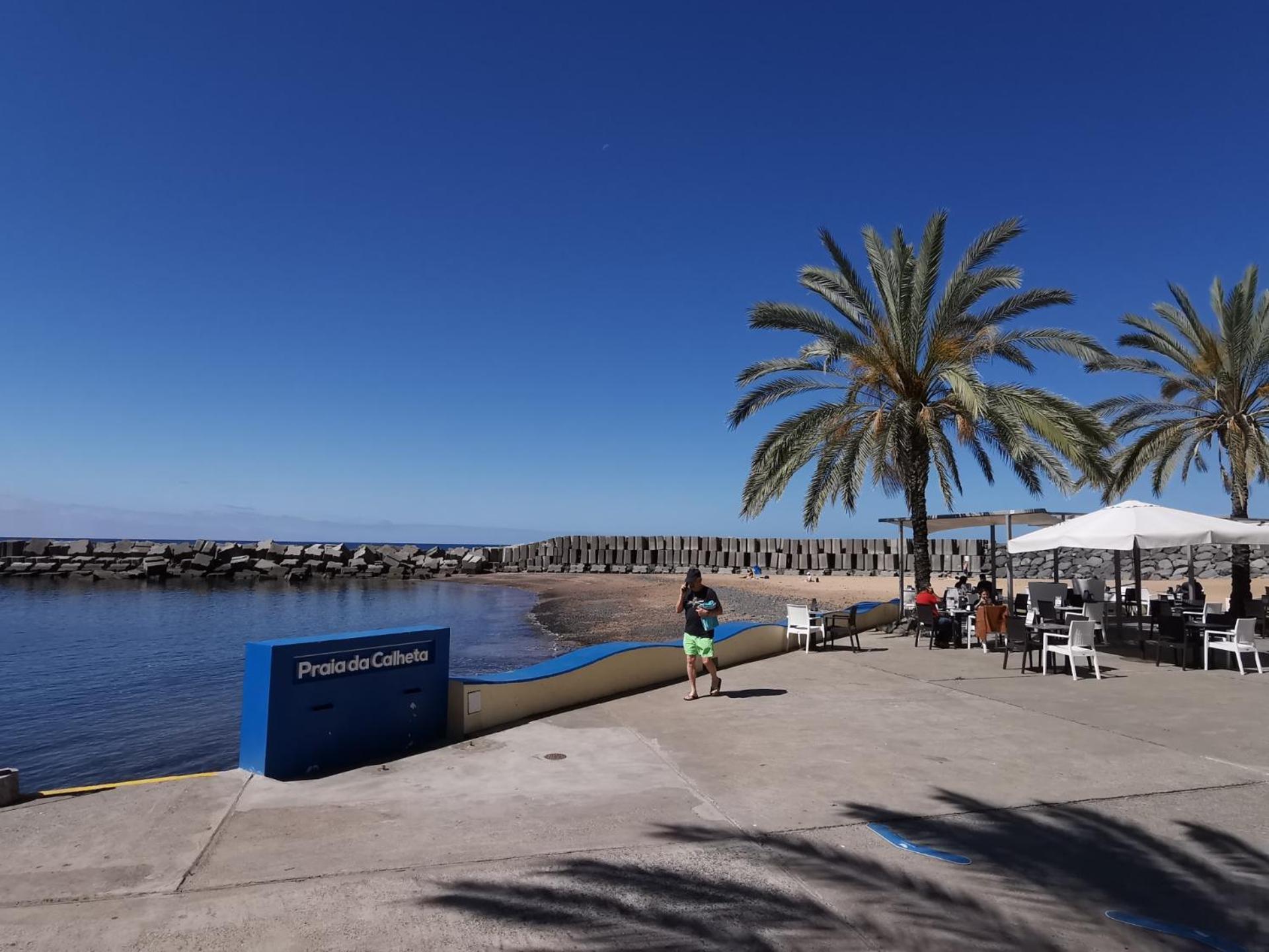 Chale Esmeralda - Charming Studios In Calheta Beach 외부 사진