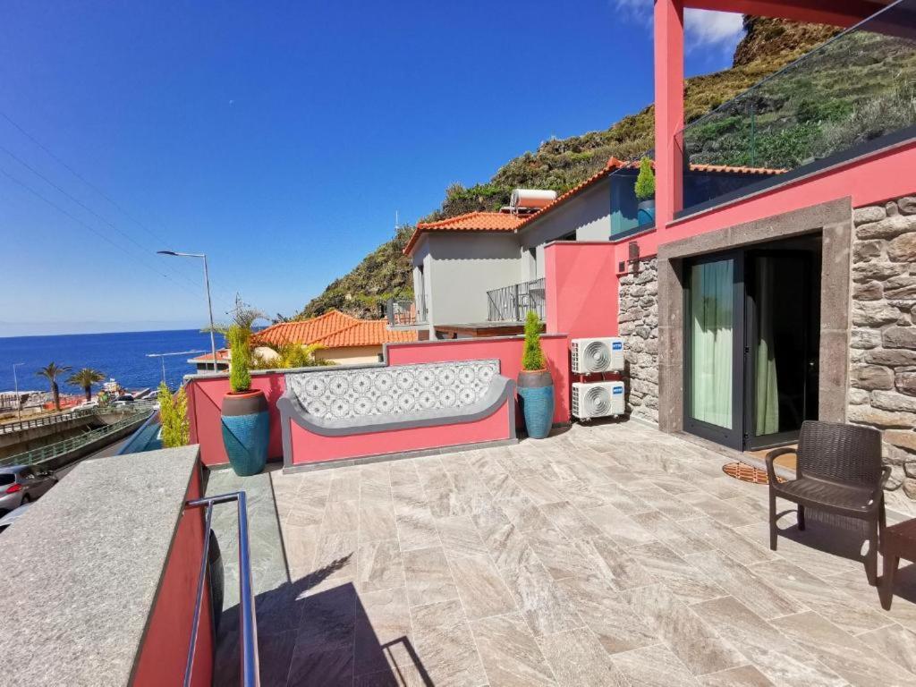 Chale Esmeralda - Charming Studios In Calheta Beach 외부 사진